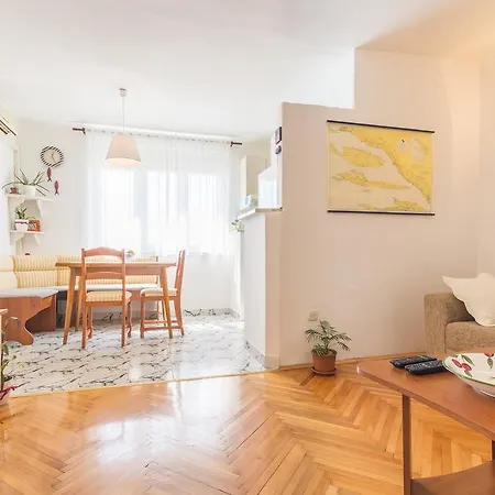 Valerie Apartment *